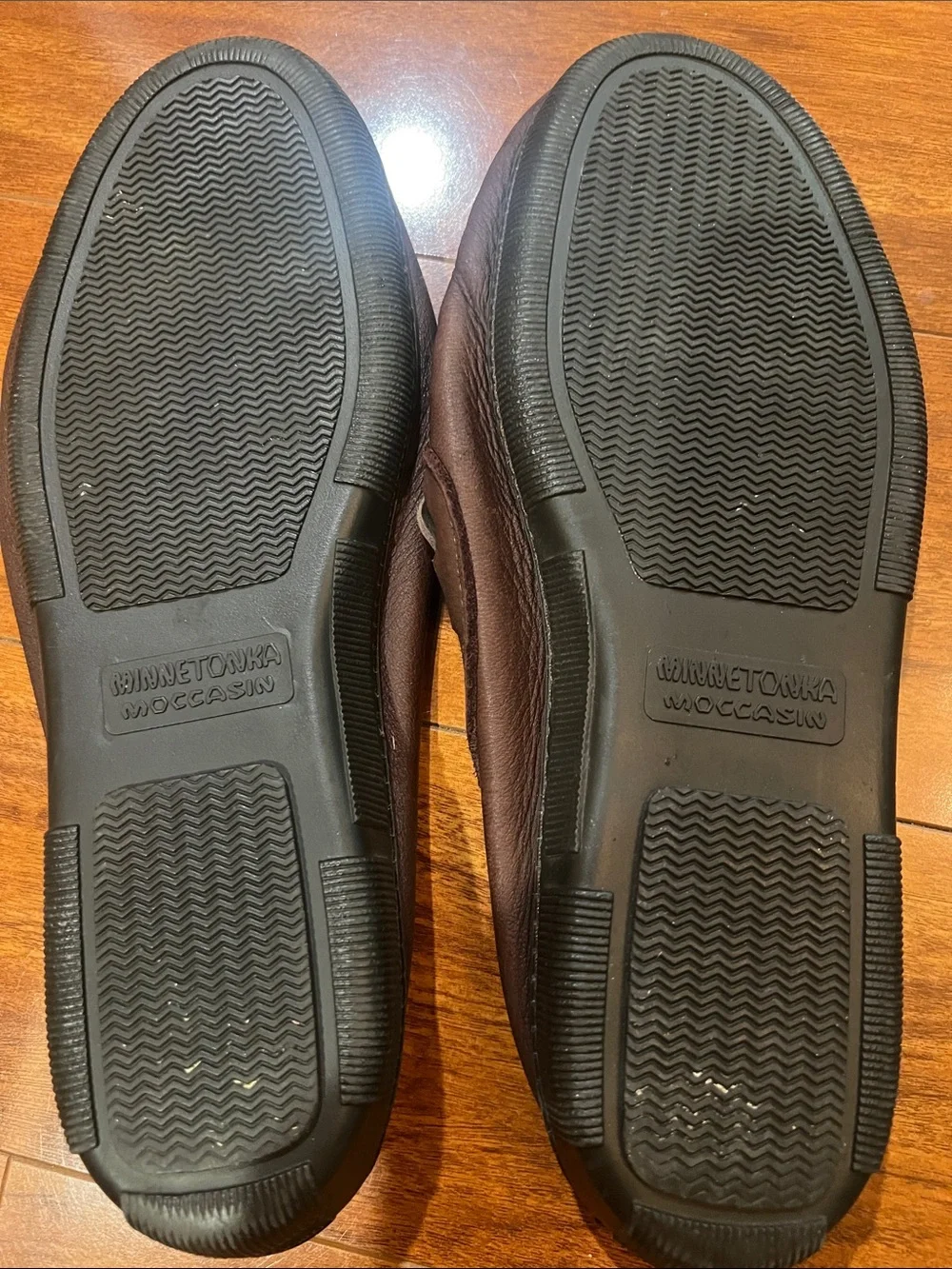 Minnetonka Dark Brown Leather Moccasin Slip-On Loafers